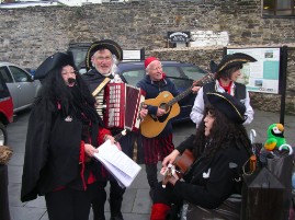 Buskers at Conwy Pirate Festival